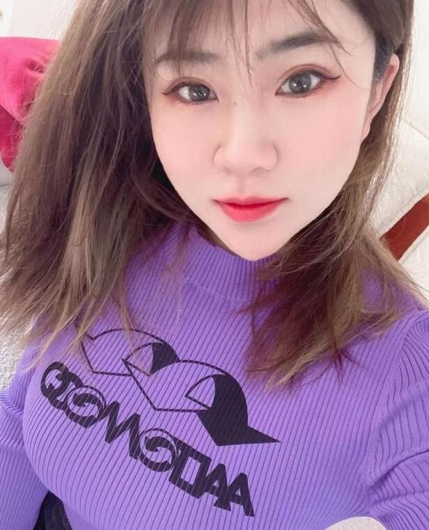 欢乐谷大胸秋子
