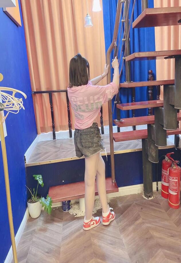 新人小蜜桃