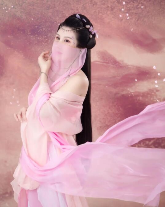 少数民族水磨妹子
