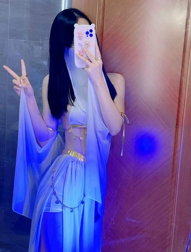 天津美女小久儿