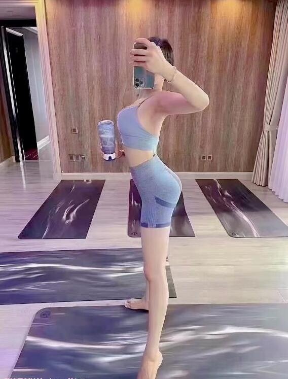 风骚性感瑜伽教练