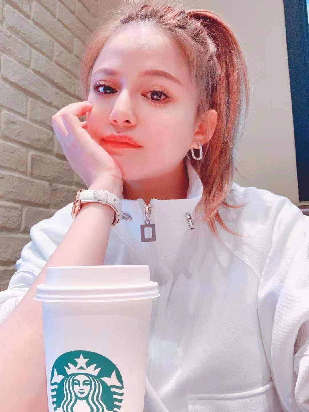 品尝来自上海的兼职奶牛