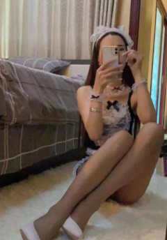 成都骚夏天大长腿鱼幼薇
