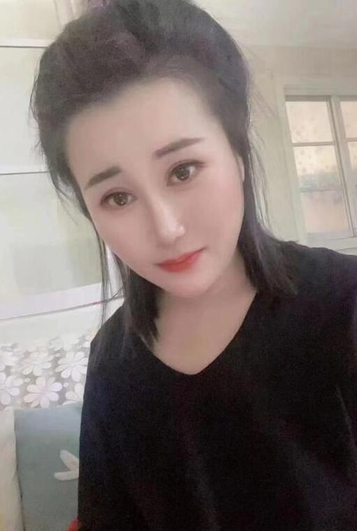 东丽莉莉