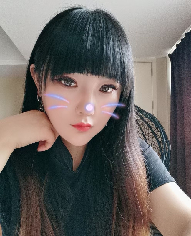 政务区如烟