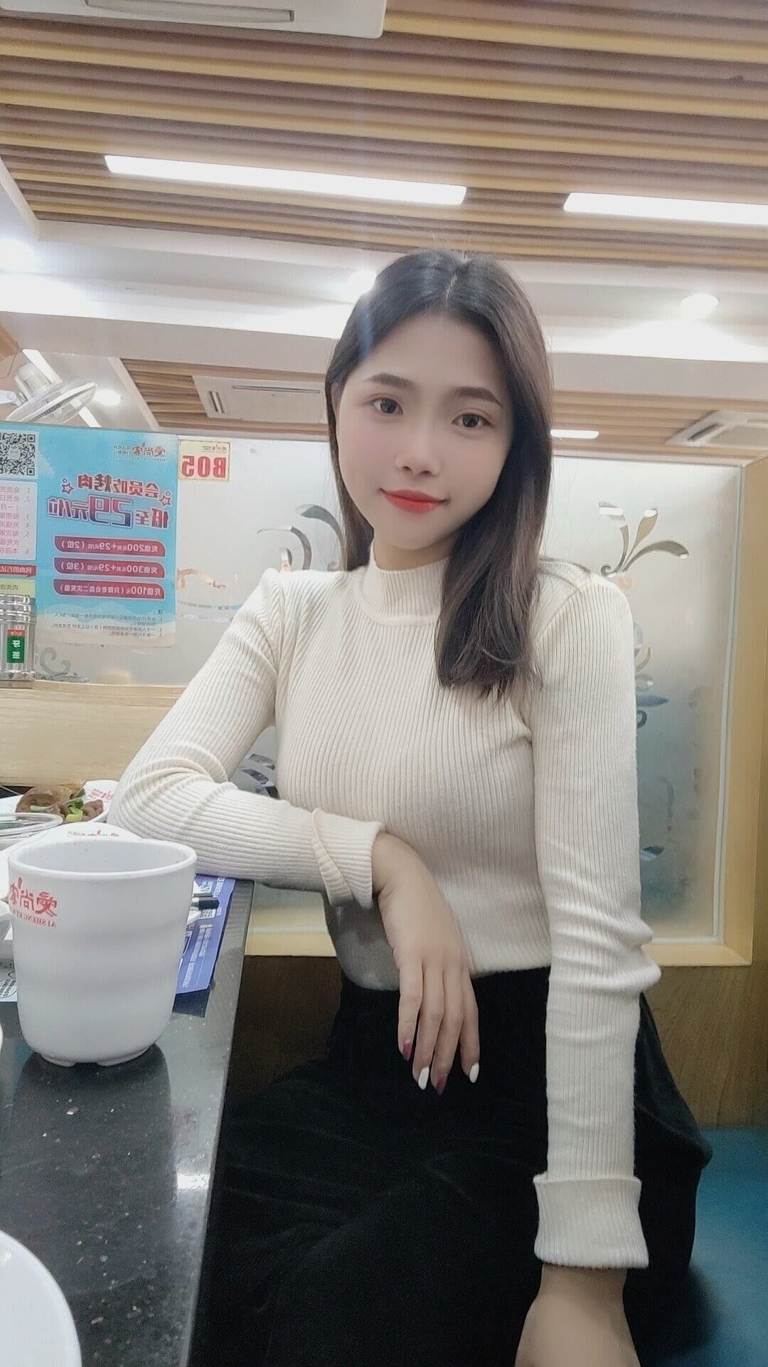 渝北龙华大道小年轻