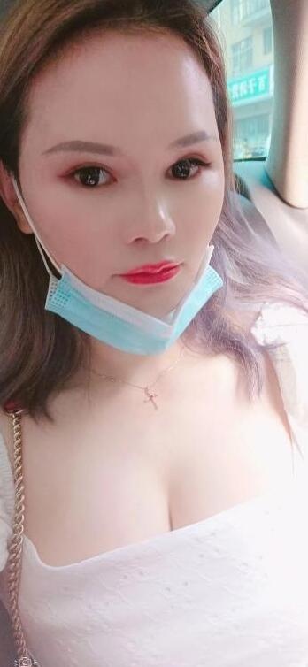 瑜伽妹大波好服务