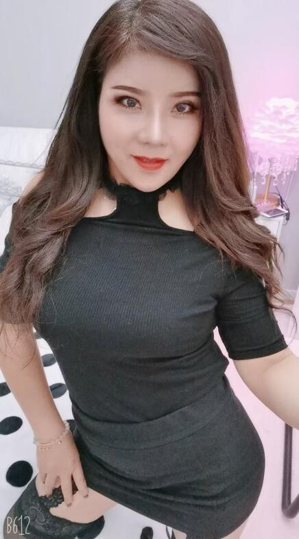 鼓楼大奶少妇