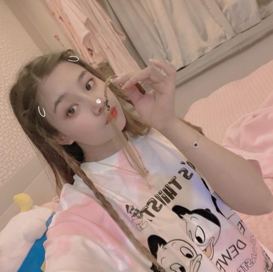 妹妹民族风情异域特色