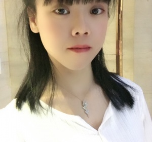 天河客运站的新人小雅
