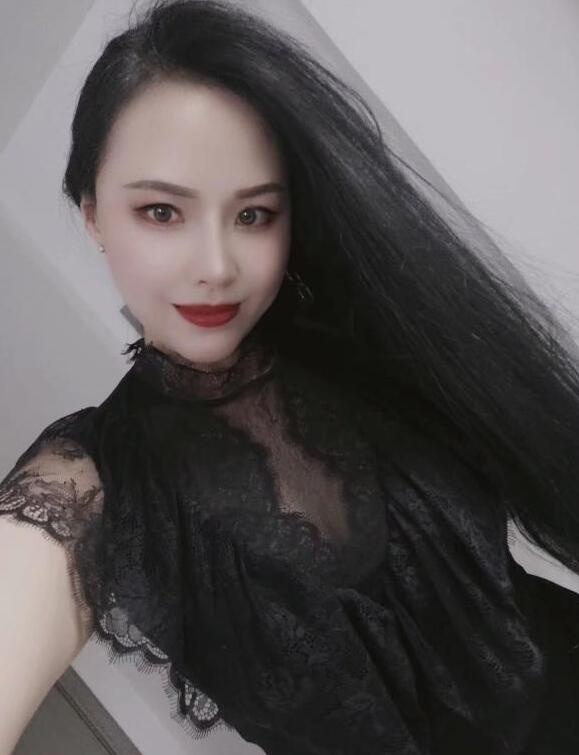 大长腿少妇