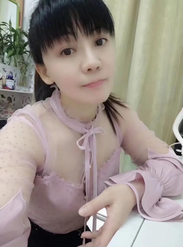 骚骚的大奶