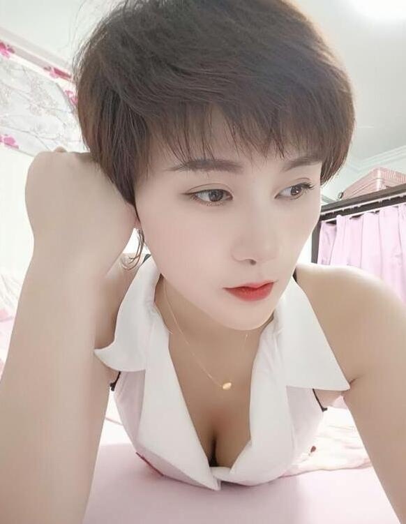 身材完美的少妇