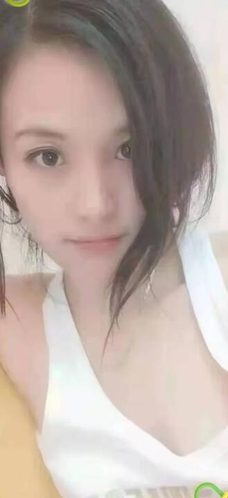 一个非常骚的妹子