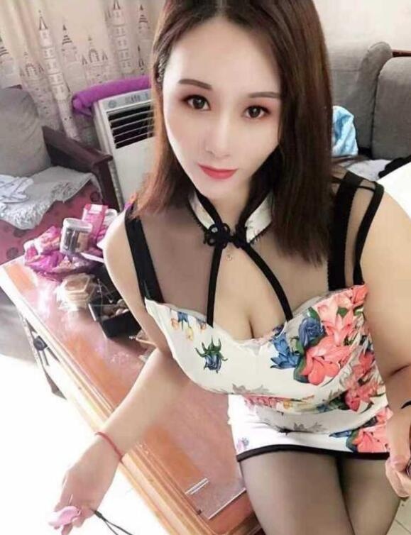 服务很好美少妇