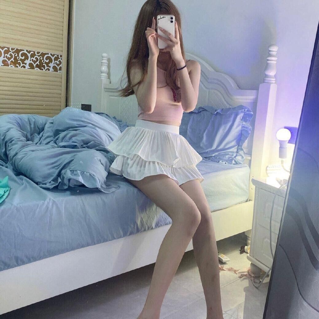 很不错的长腿嫩妹