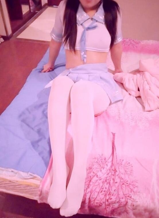 风骚女孩甜甜
