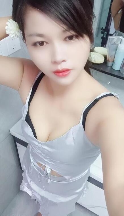东站服务系小珊