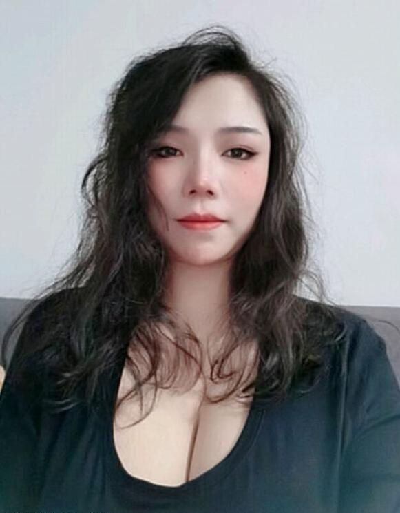 爆乳大胸
