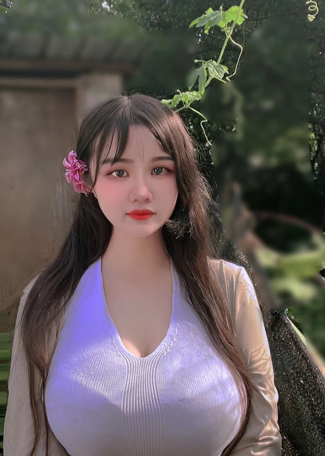 表面清纯上床骚
