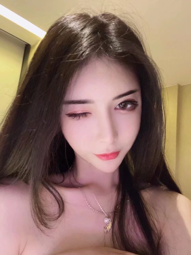 卡子门亚楠