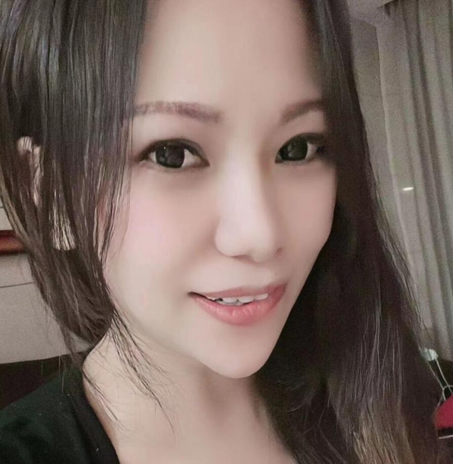 小妹花式服务很嫩