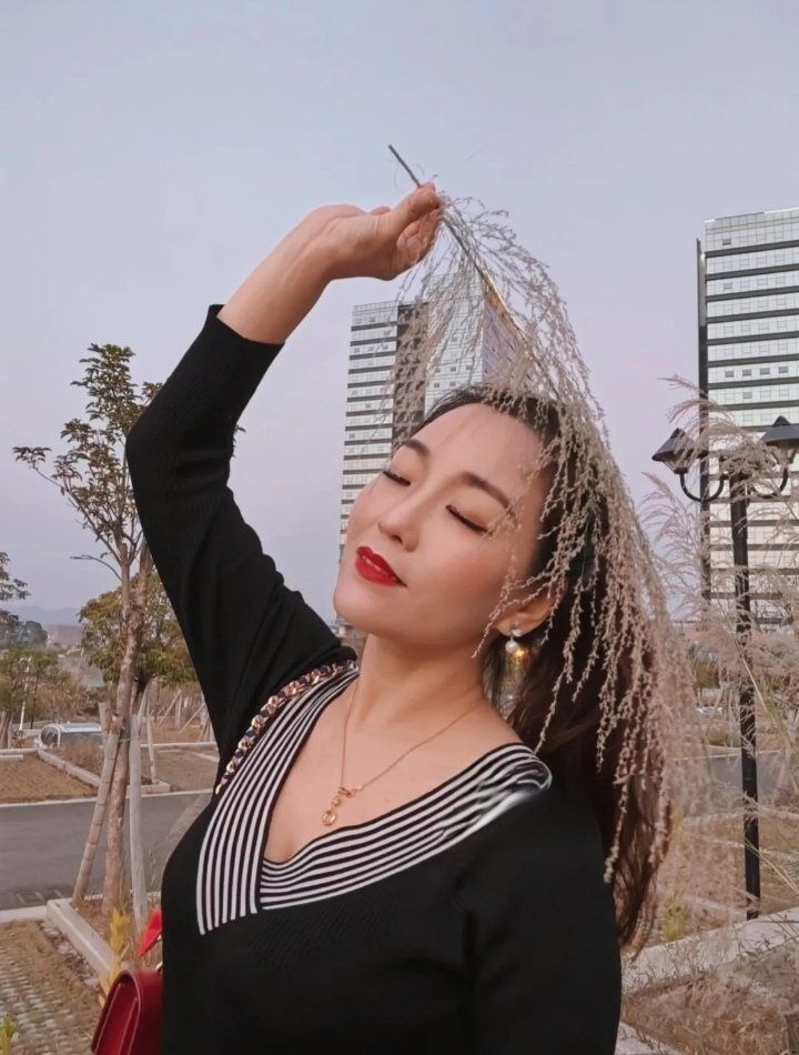 常州姿色上佳的熟女，骚会玩