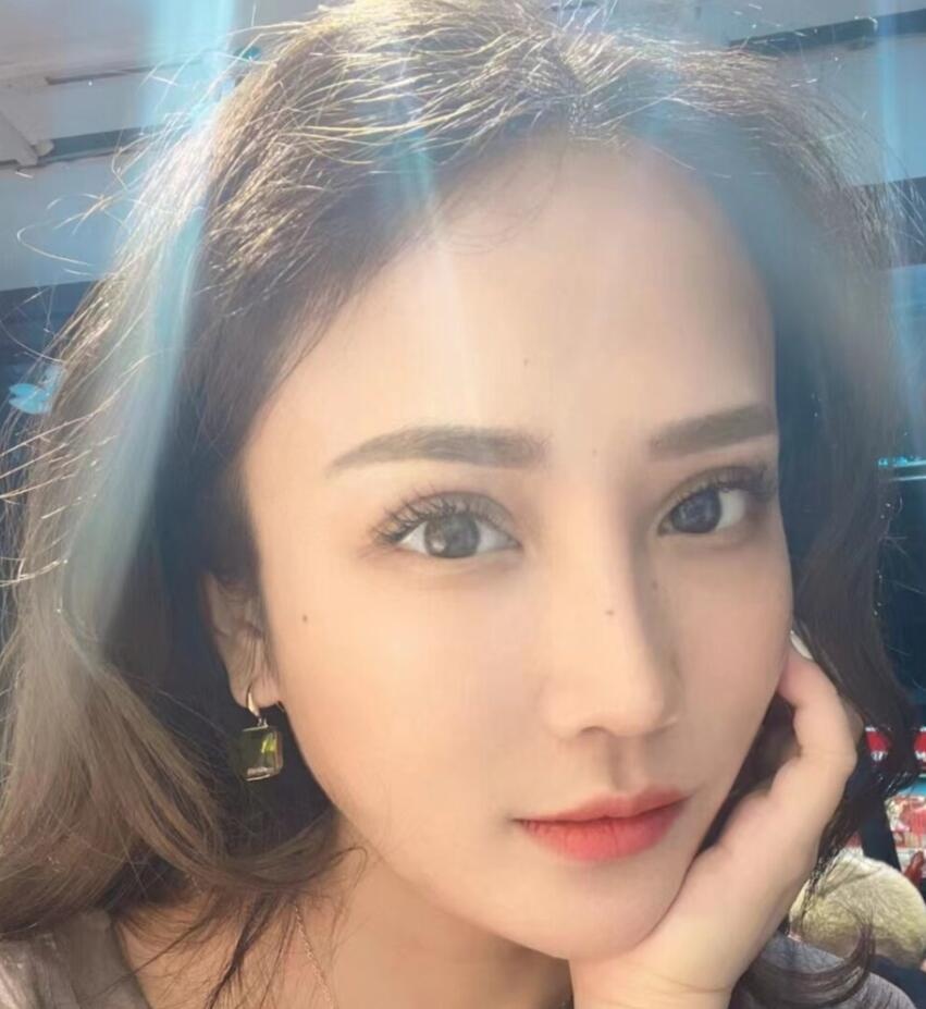 天河服雾型女友