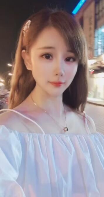 浦东唐镇小美女