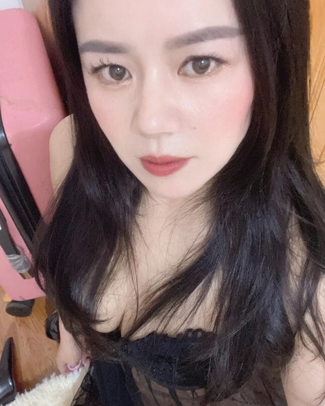 体验满嘴骚话的妹纸