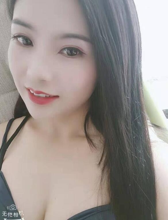 性感服务系骚妇