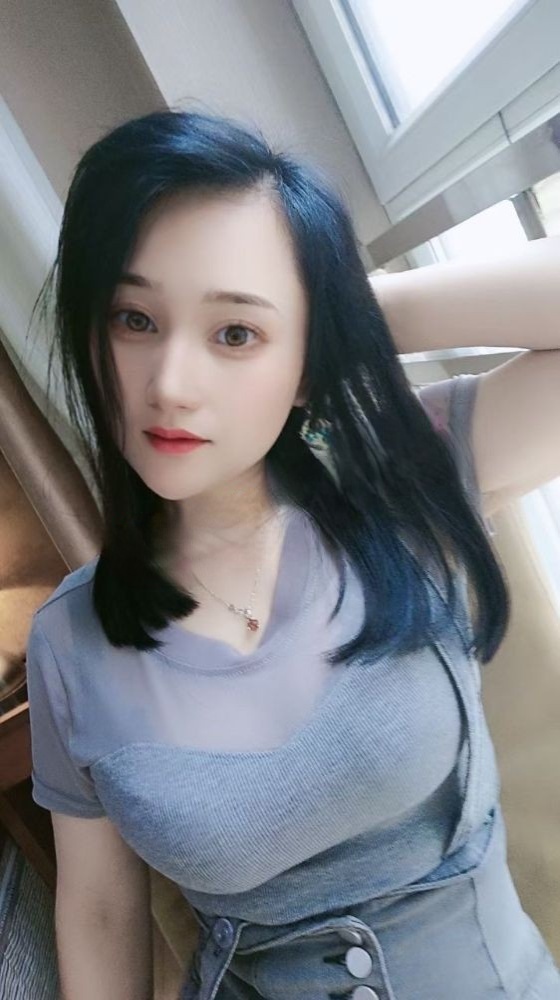 新疆来的大胸妹子