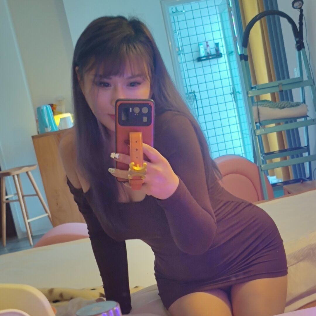 深喉女王朵朵