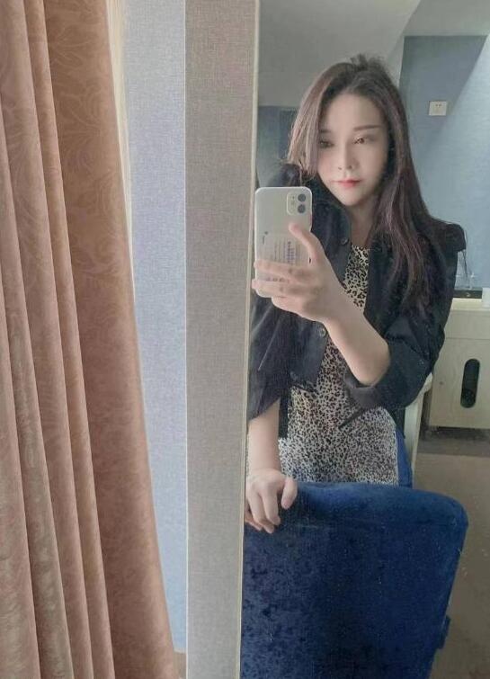浑圆性感大屁股骚妹