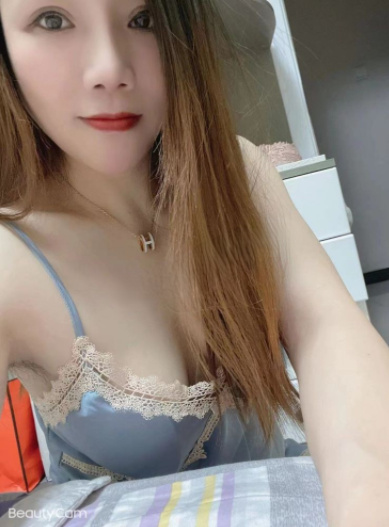不错的妹子，服务很好很多