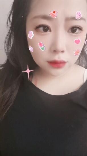 佛系彤彤