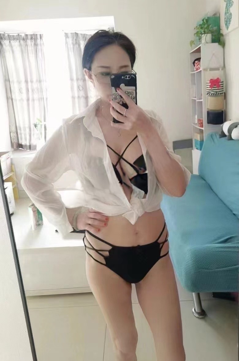 熟女朵儿