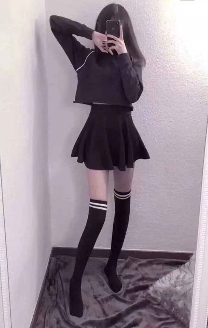 服务系少妇，少女风