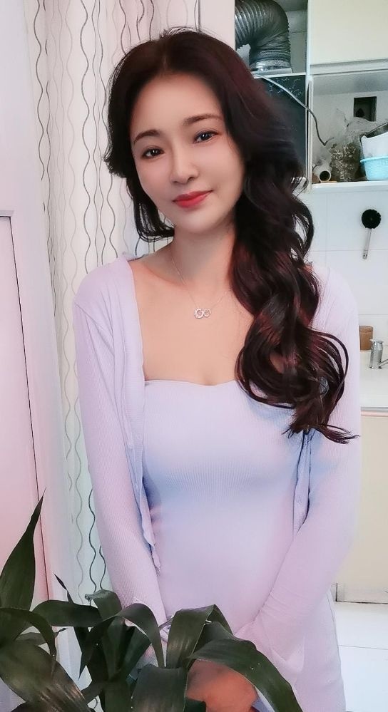 广州成熟性感女人