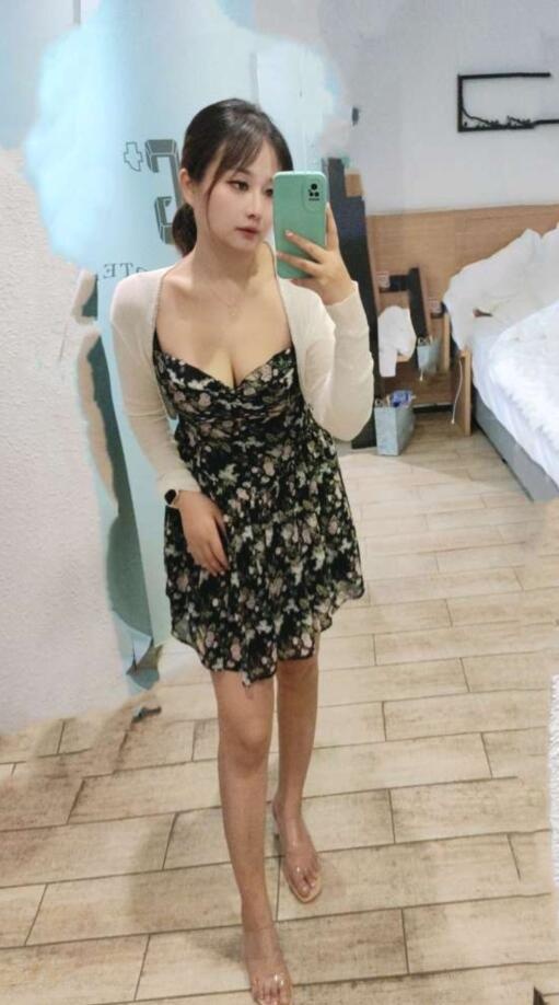 柯桥的大胸美女