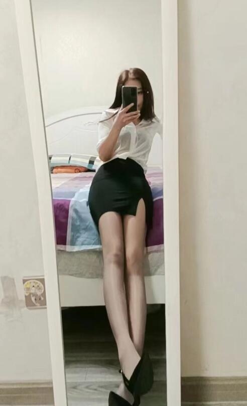 服务系红红