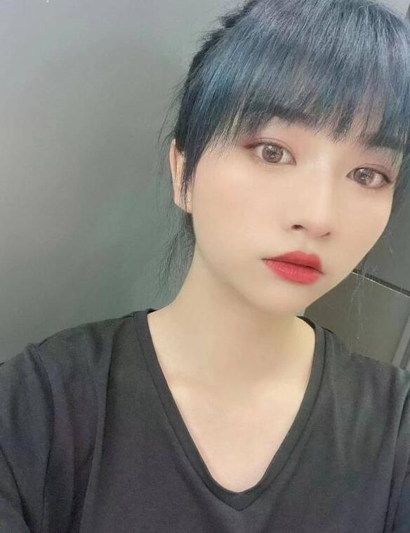 滨江少妇