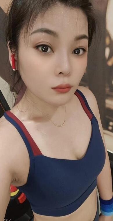 杨浦爱运动的小雨