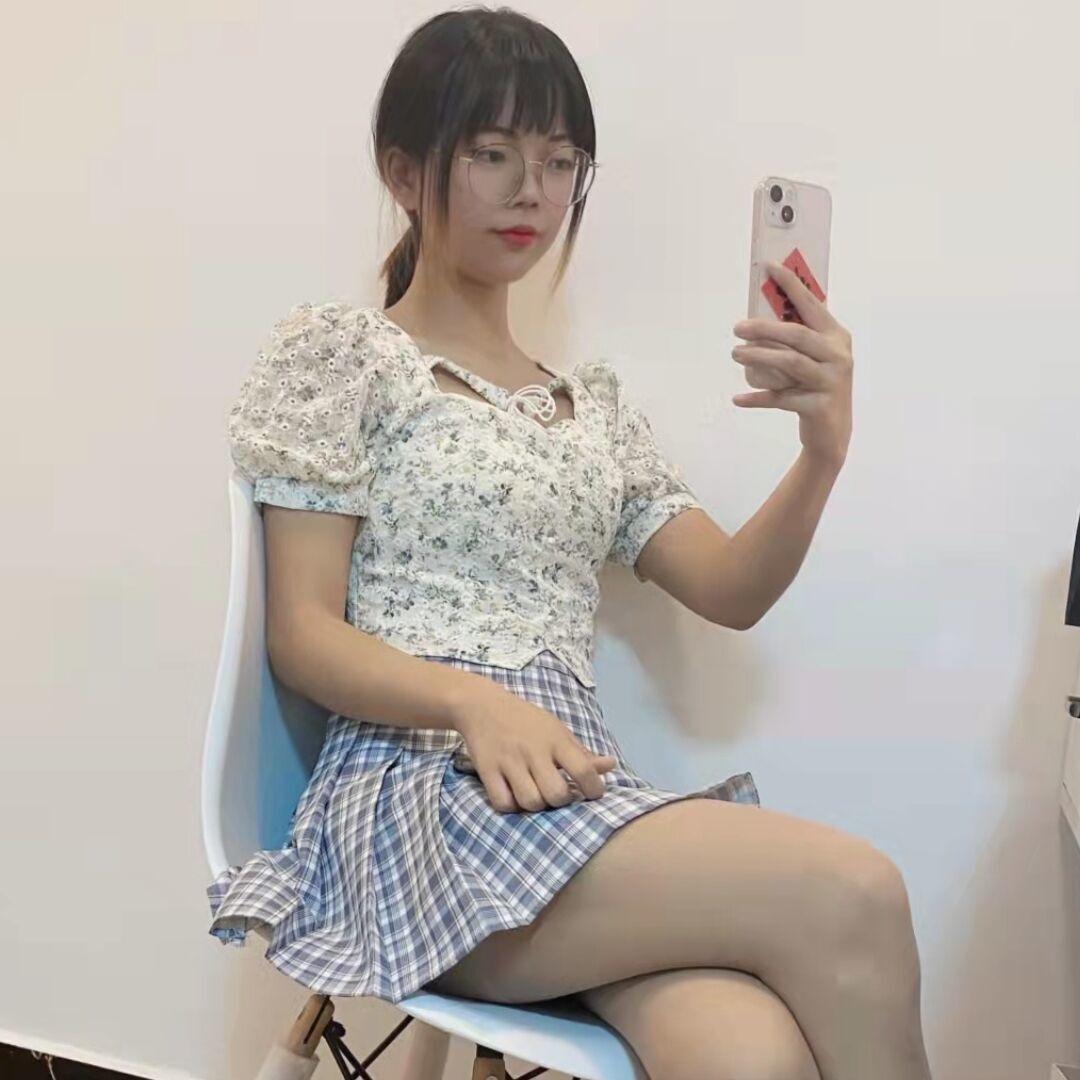 广州邻家十九小婷