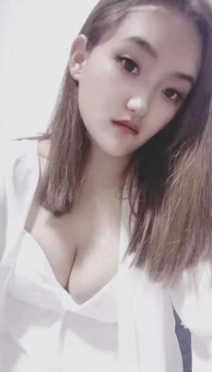 宝山童颜巨乳阳阳
