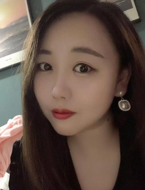 可爱的小姐姐