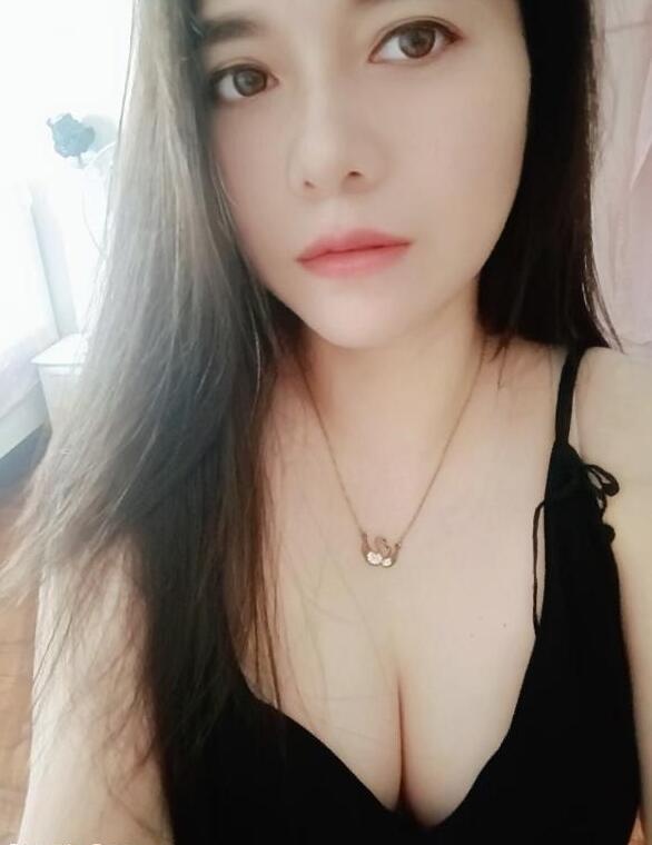 温柔妹子很会夹