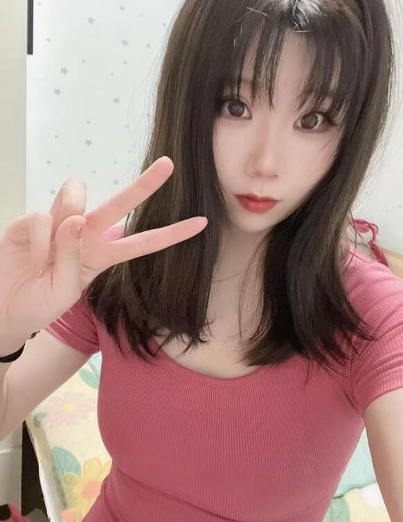 越秀嫩妹小桃