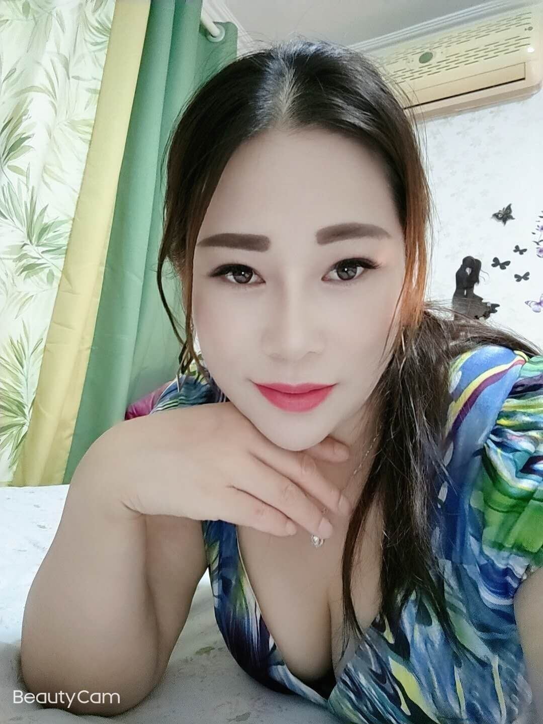 约会华威桥熟女还不错