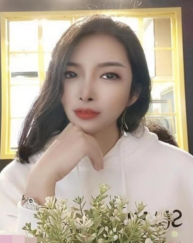 杨浦气质女神